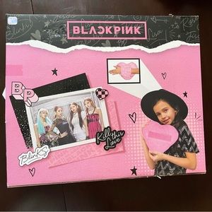 Gift ideas! KPOP❤️ Light-up pink heart plush pillow. BLACK-PINK❤️